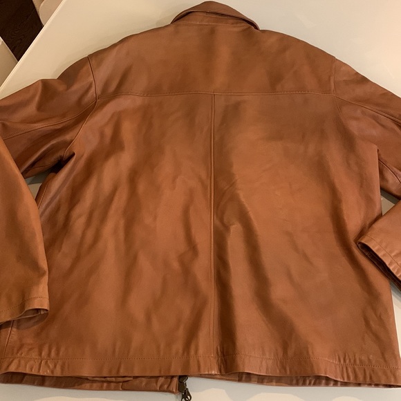 Danier leather jacket - Picture 10 of 12